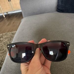 Ray-Ban New Wayfarer